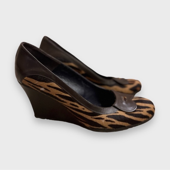 Donald J. Pliner Ponytail Animal Print Pump Size 8 | Brown Leopard Pattern | $30 - Picture 3 of 7